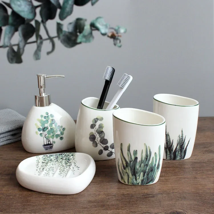 مجموعة ملحقات الحمام من السيرا - مراجعة Zara Home Bathroom Set وسعره