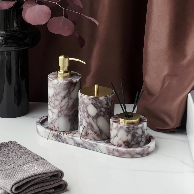 مجموعة إكسسوارات الحمام من الر - مراجعة Zara Home Bathroom Set وسعره