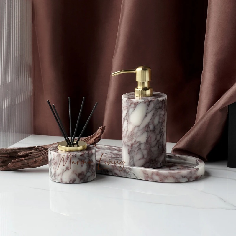 مجموعة إكسسوارات الحمام من الر - مراجعة Zara Home Bathroom Set وسعره